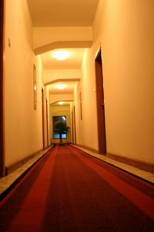 Sunshine Hotel Asmara Bagian luar foto